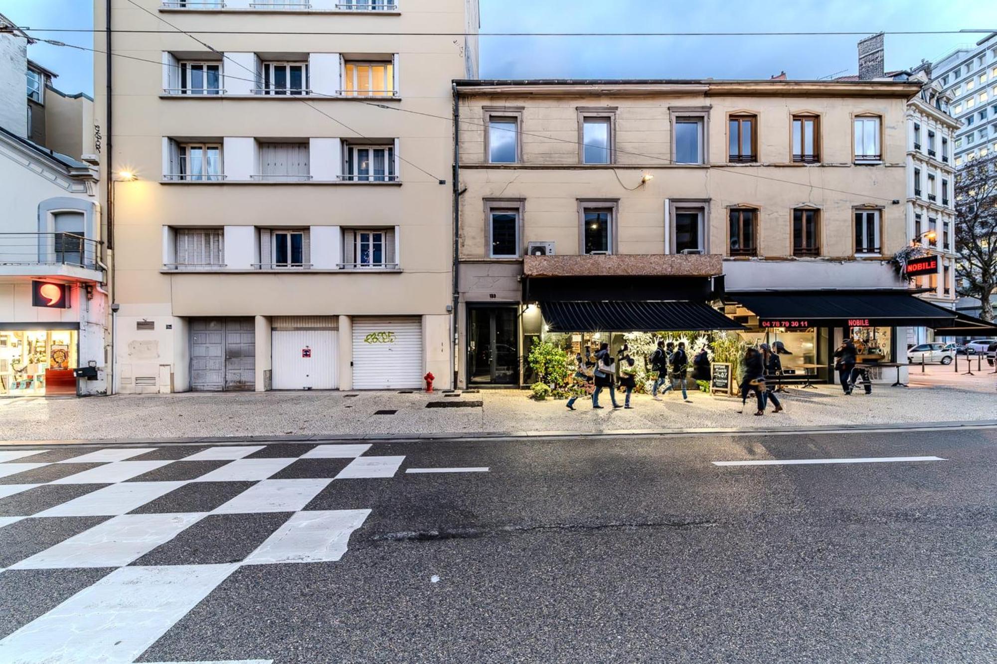 Charming 1-Bedroom Apartment Across From Halles Paul Bocuse & Part-Dieu Lyon Exterior foto